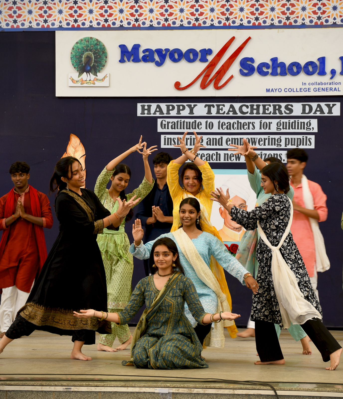 Gratitude in Action: Teachers' Day Celebrations at Mayoor 